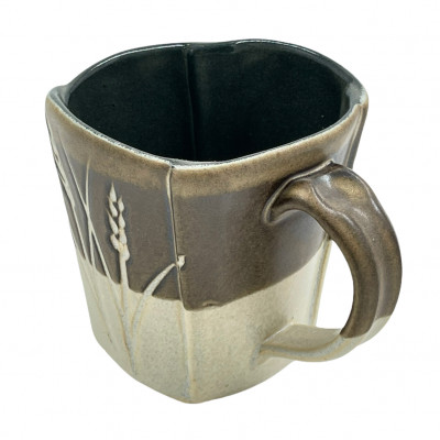 Bamboo tan incised H570 stoneware mug