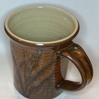 Iron red glazed mug